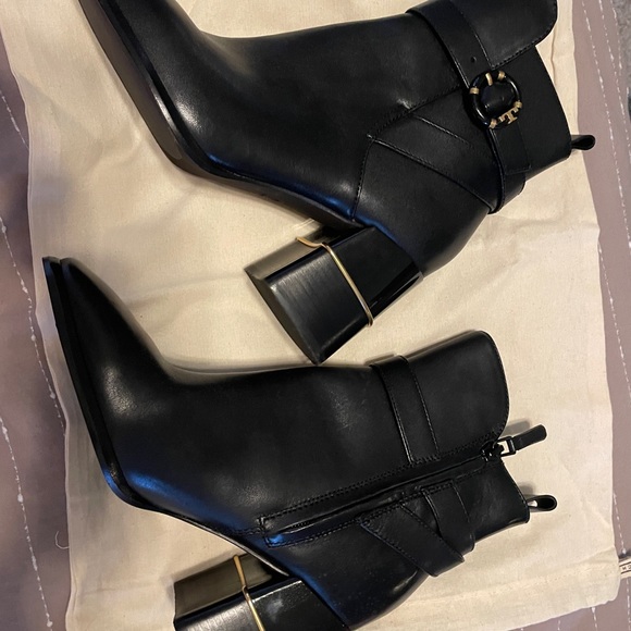 EUC Tory Burch boots, size 8.5 black - Picture 6 of 8